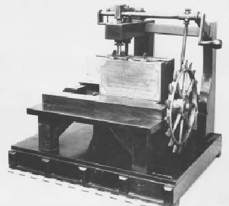 Saint Sewing Machine