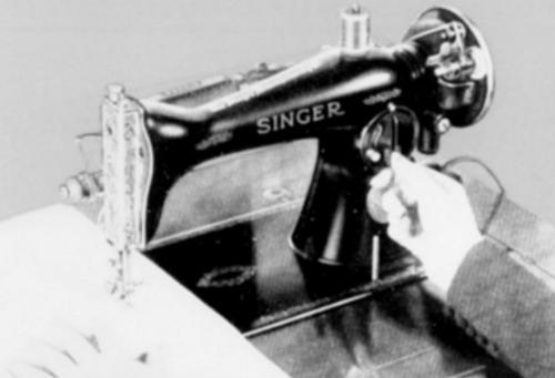 Singer Model 15-91 Sewing Machine