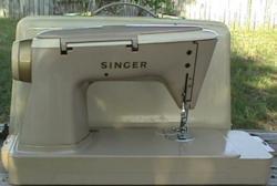 Singer 503A, back view