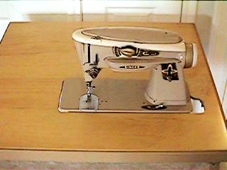 Singer Sewing Machine Card Table
