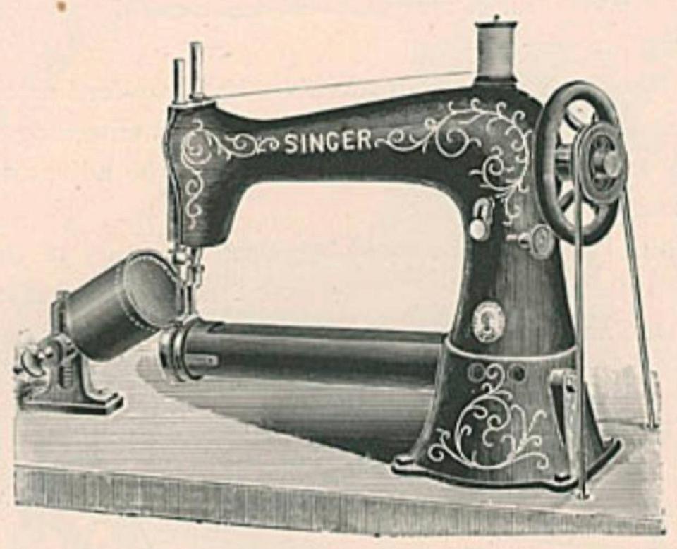 Singer Model 17-4 Sewing Machine