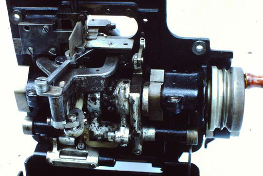 Mechanism of the Willcox and Gibbs overlocker sewing machine