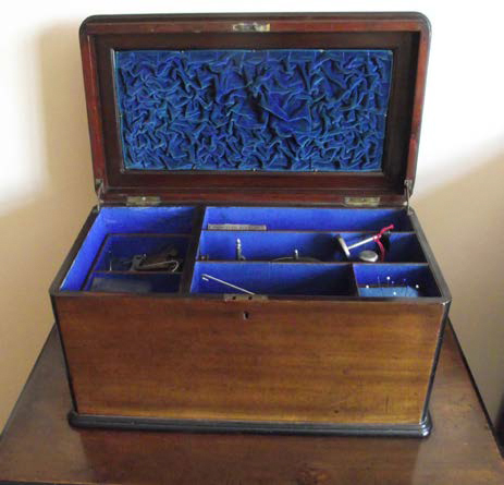 The fancy sewing box cover for the full cabinet machine