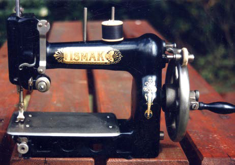 Front view of the ISMAK Sewing Machine