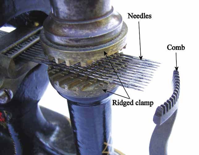 Darning Machine Needle and Comb Arrangement