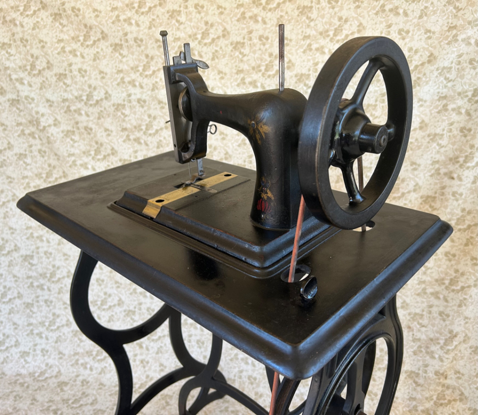 Remington Empire Number 1 Treadle Sewing Machine Head