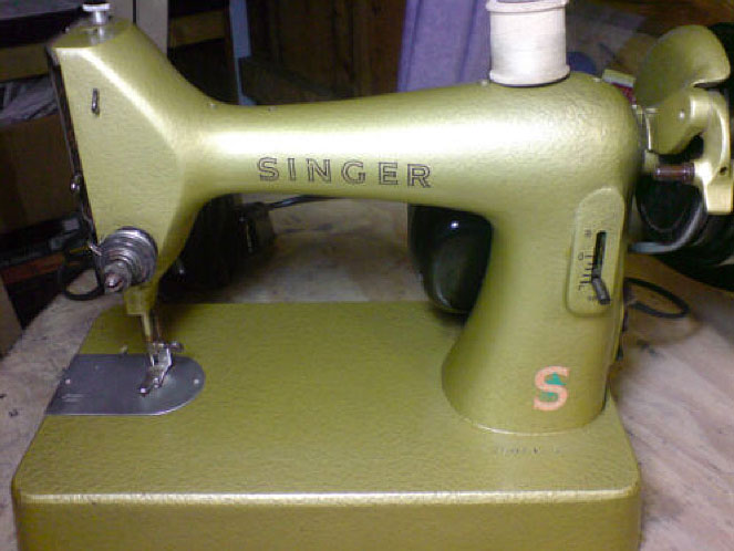 Singer Black on 'Gold' Decals