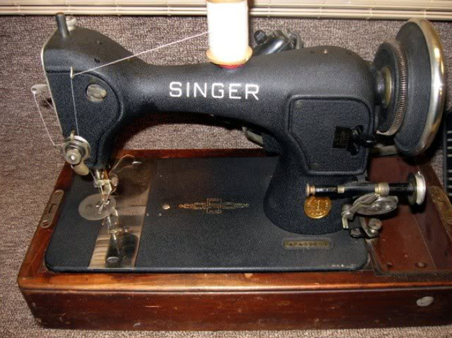 Singer "Wrinkle" finish, or "Godzilla" Decals