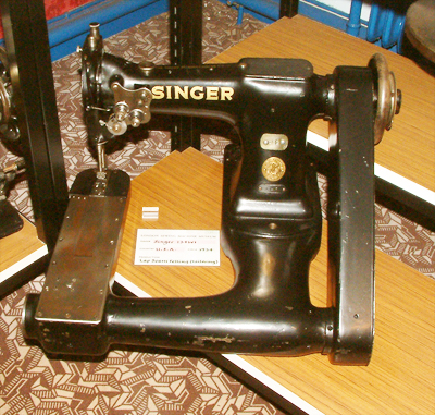 Singer Logo only Decals