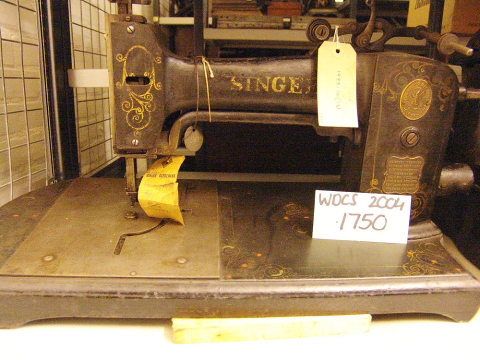 Singer More flourishes Decals