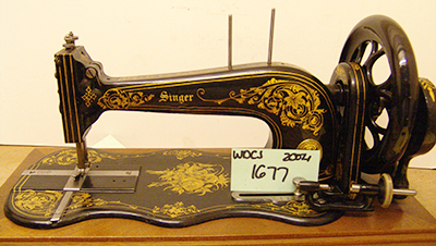 Singer "Scrolls and Large Roses" variant Decals