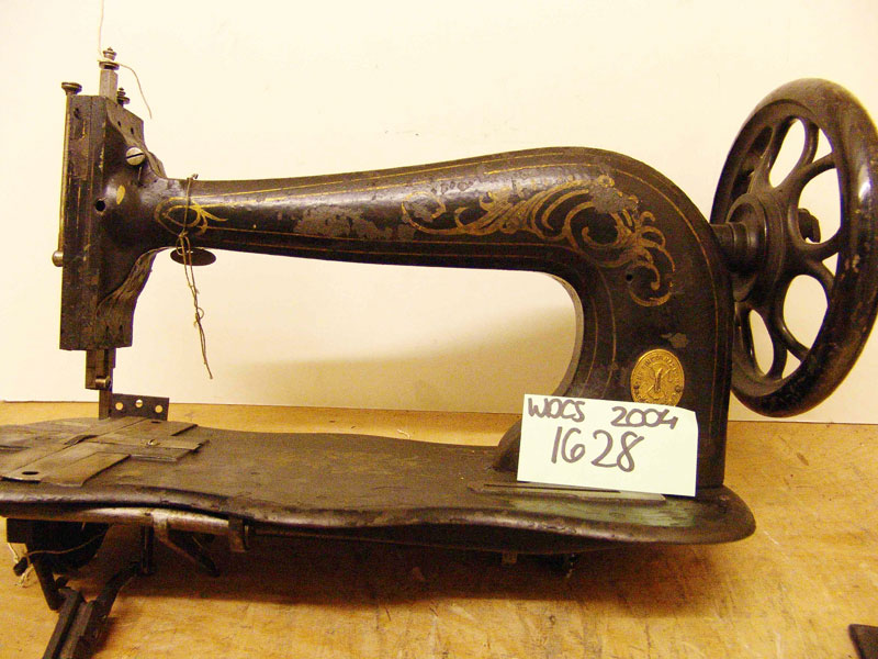 Singer Simple scrolls? Decals