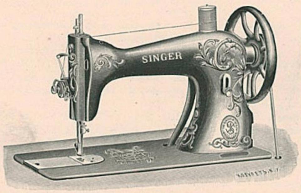 Singer's Model 15-31 Sewing Machine