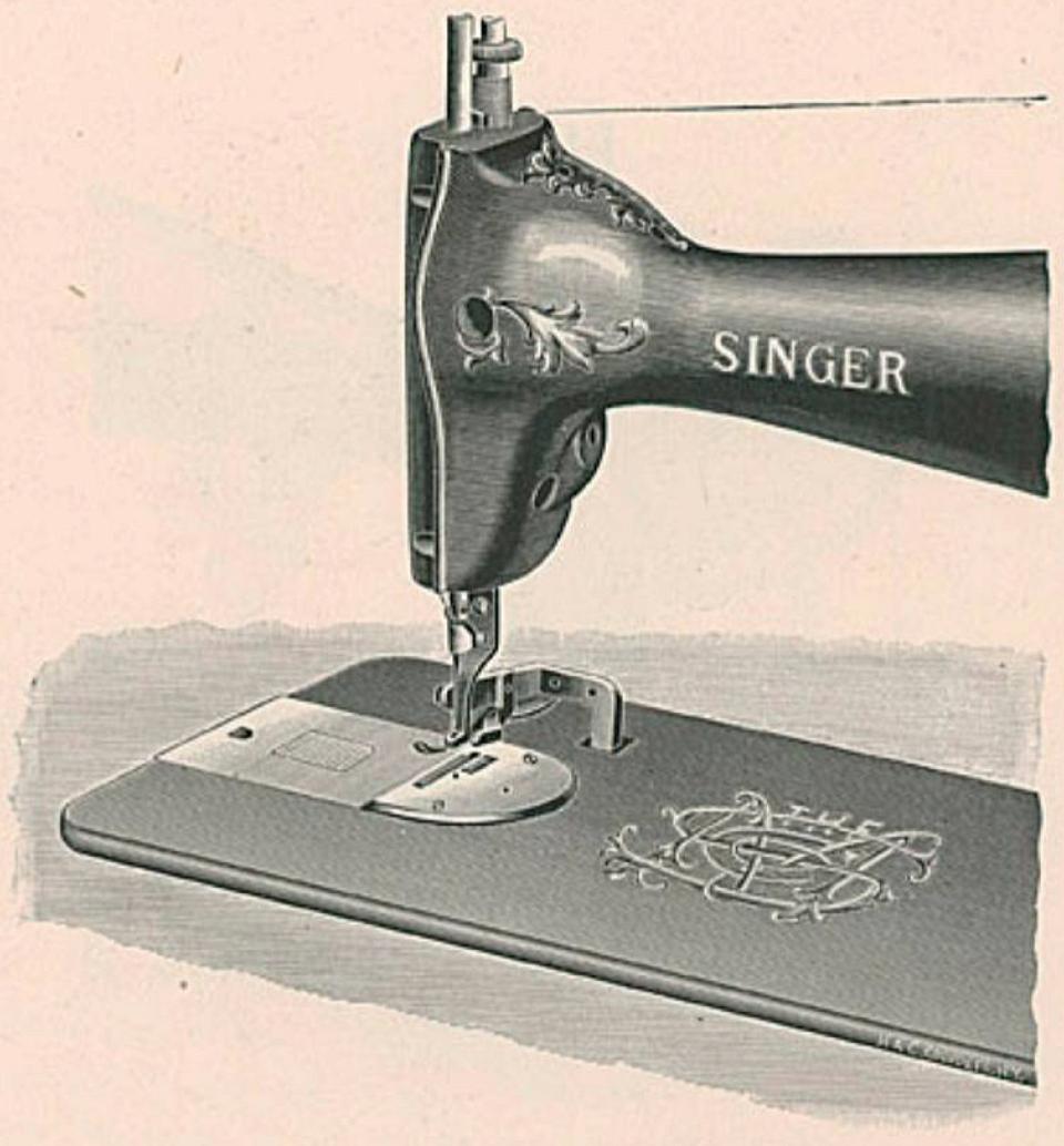 Singer's Model 15-40 Sewing Machine with Upper and Lower Feed
