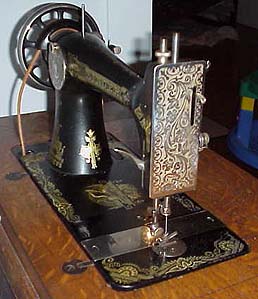Singer Model 127 Sewing Machine
