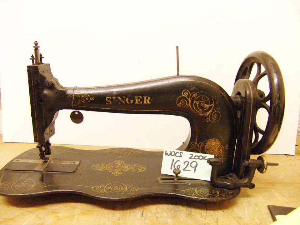 3 Size Optional Roller Presser Leather Rolling Foot For Singer 17u