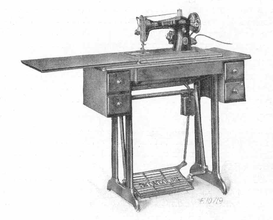 Singer Model 15-87 Sewing Machine