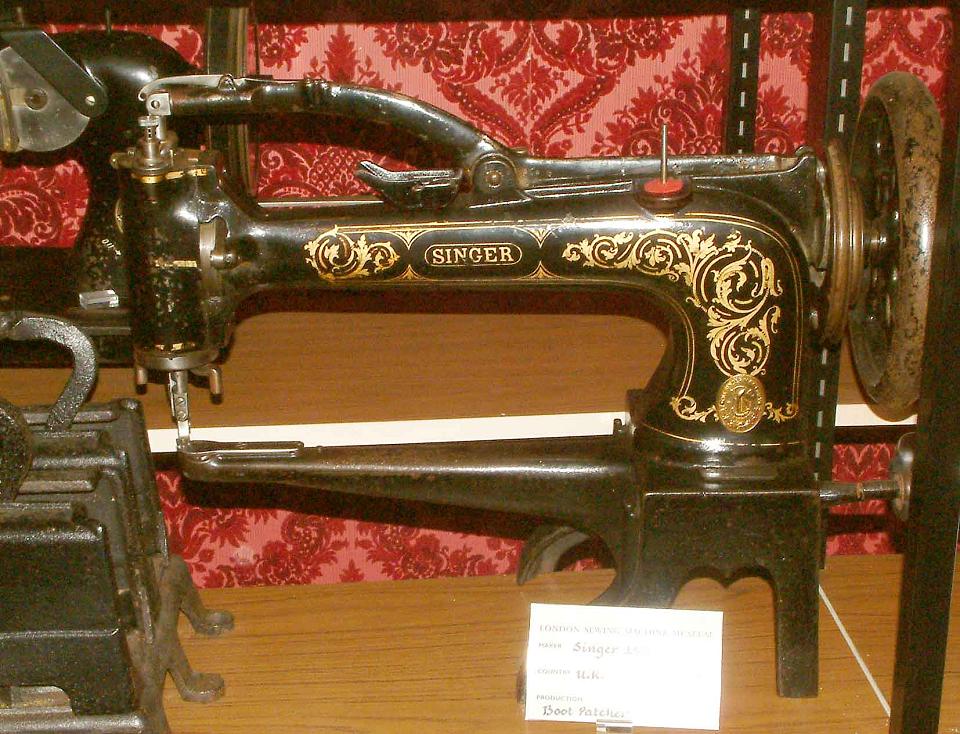 Singer Model 29k Sewing Machine
