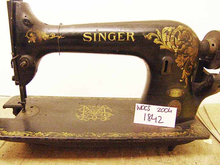 Singer Model 31-4 Sewing Machine