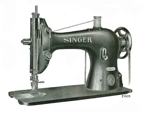 Singer Model 44-8 Sewing Machine
