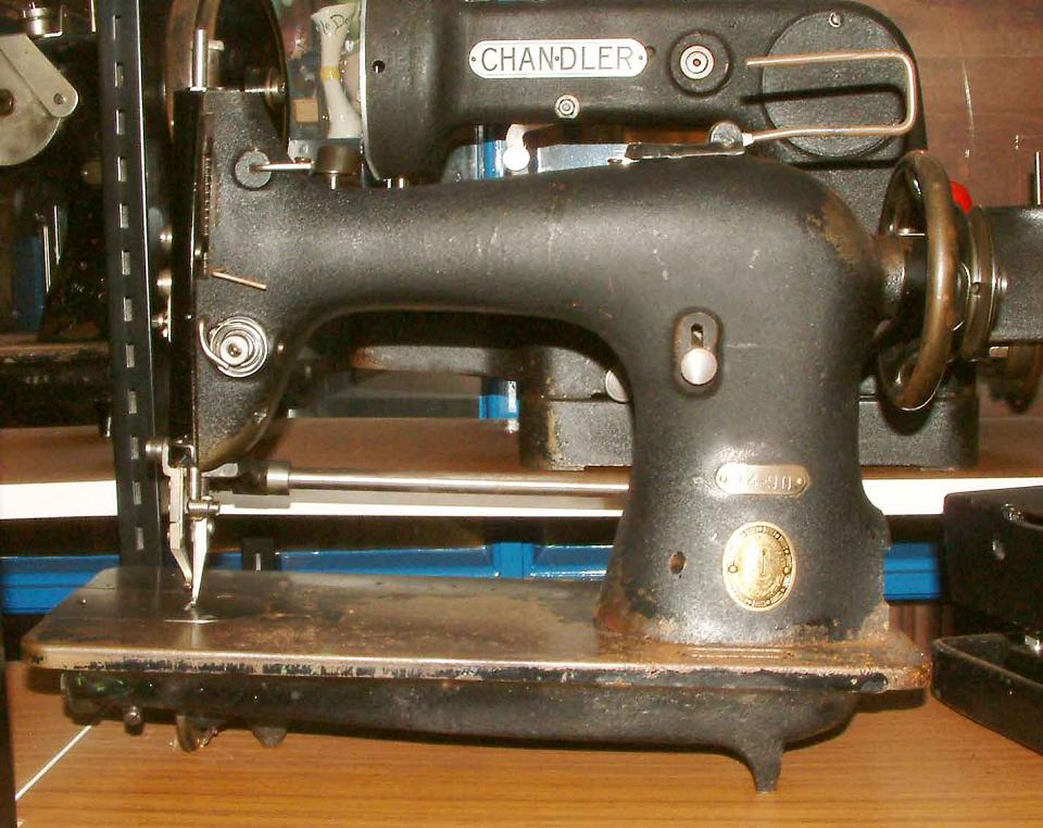 Singer Model 44-90 Sewing Machine