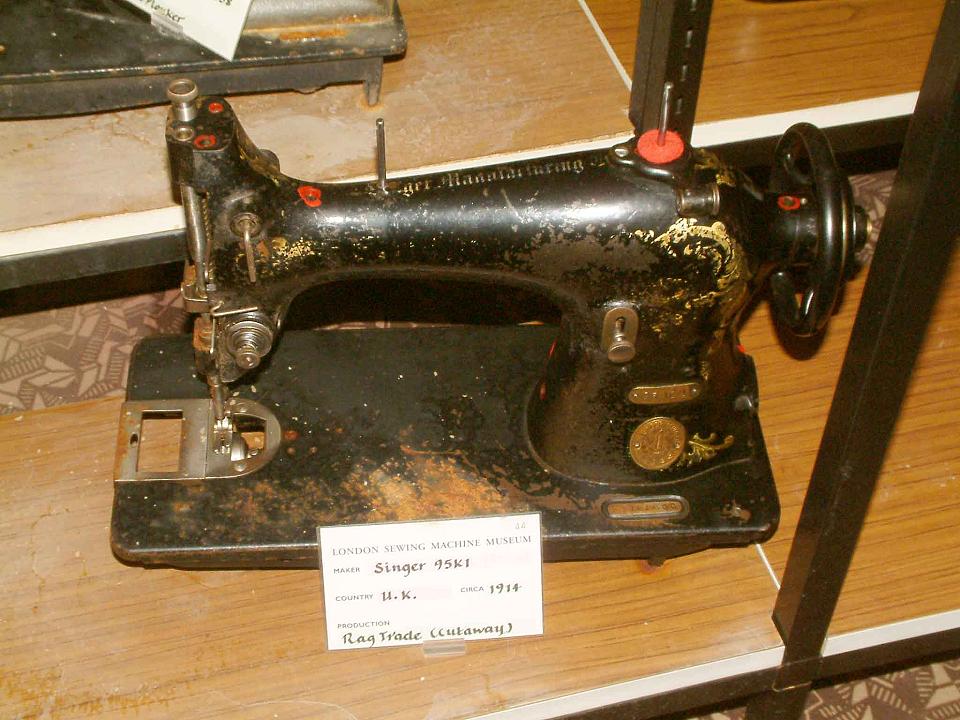 Singer Model 95k1 Sewing Machine